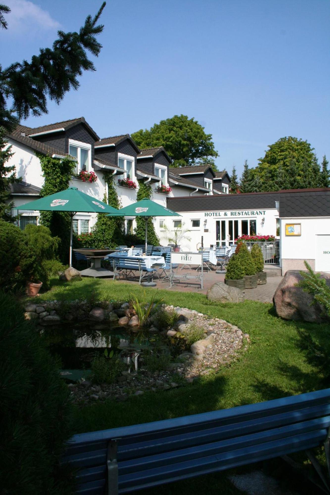 Das Fritz Hotel Schwerin Schoene Lage Im Gruenen Mit Regionaler Kueche Kostenfreien Parkplaetzen Und E Ladestation Exterior foto