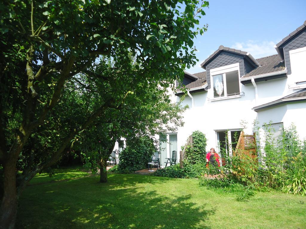 Das Fritz Hotel Schwerin Schoene Lage Im Gruenen Mit Regionaler Kueche Kostenfreien Parkplaetzen Und E Ladestation Habitación foto